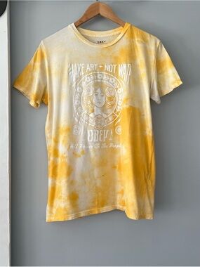 Obey Yellow & White Tie-Dye 'Make Art Not War' Short Sleeve Tee